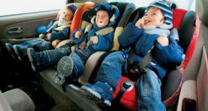 Как правильно перевозить детей в авто?